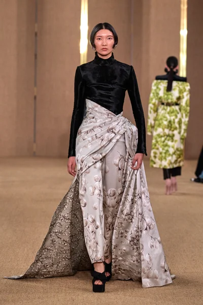 Look 37